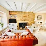 Ferienhaus Fox - Cosy On Pateley High Street