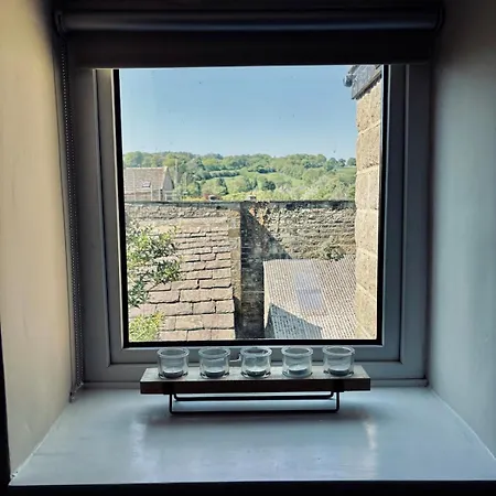 Fox - Cosy On Pateley High Street * Pateley Bridge