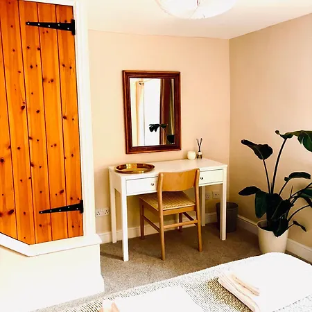 Fox - Cosy On Pateley High Street جسر باتيلي